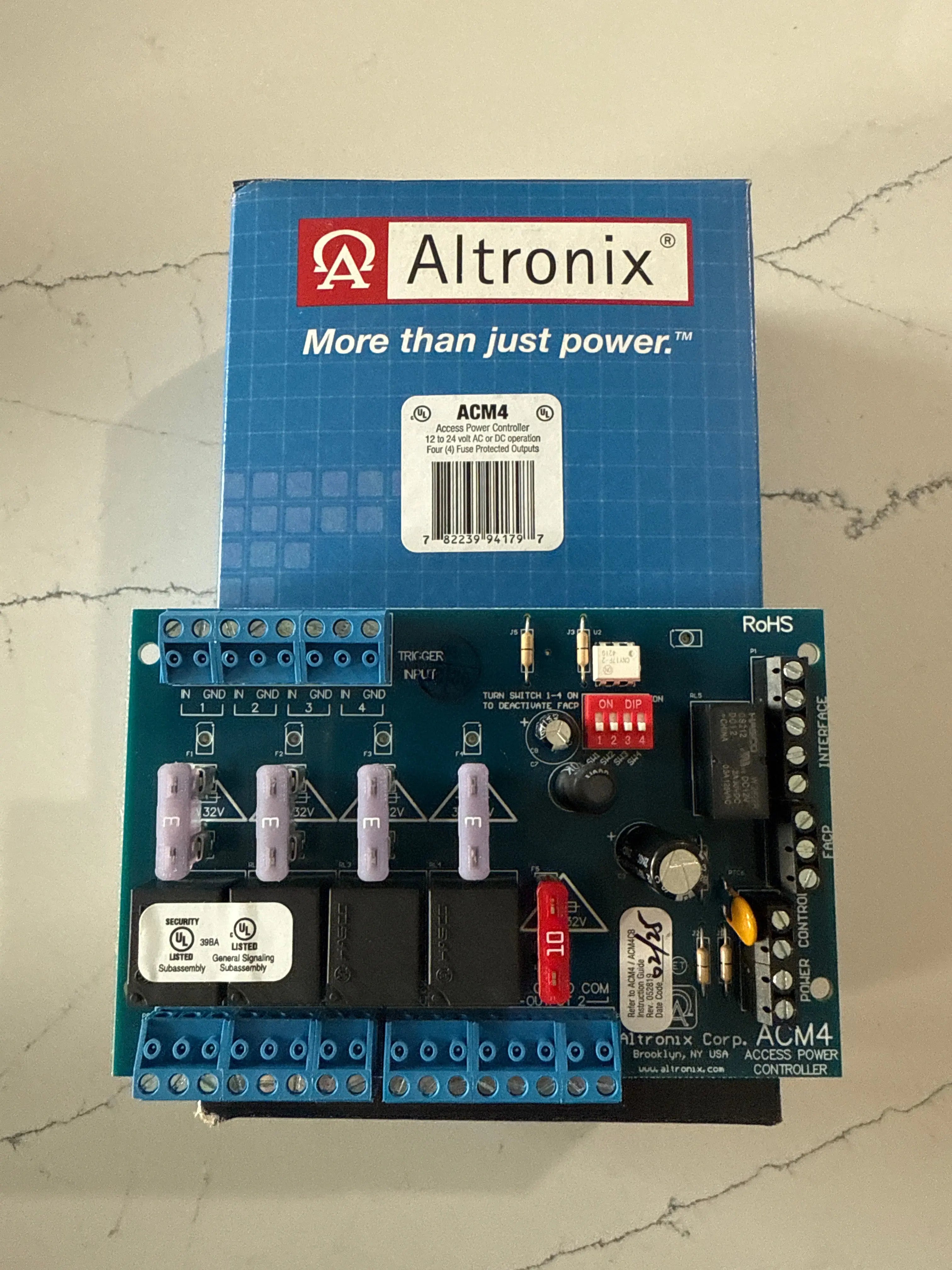 Altronix ACM4 Power Supply Fuse Protected 4 Port Altronix