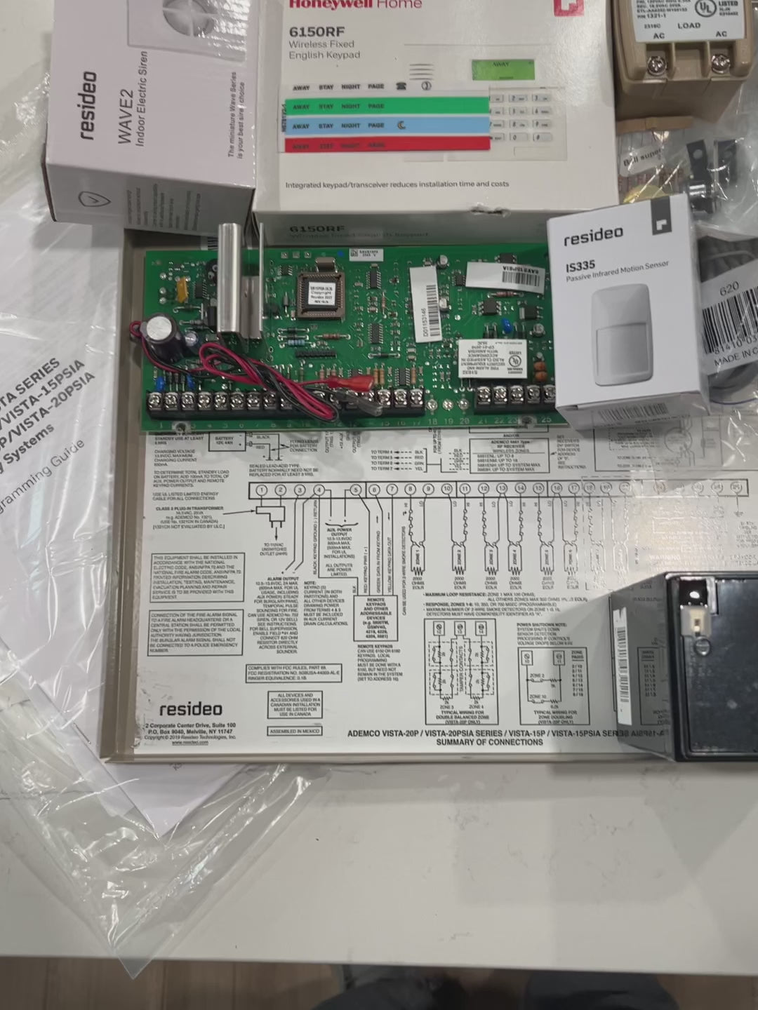 ADEMCO Honeywell VISTA-15PSIA Security System Kit